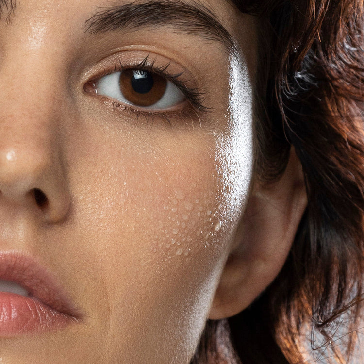 Hautpflege mit Hyaluron