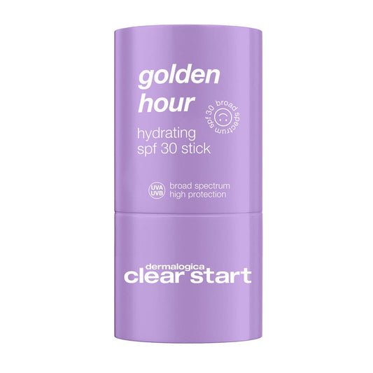 Vor einem weißen Hintergrund ist eine violette Tube Golden Hour Hydrating SPF 30 Stick zu sehen, die mit ihrer nicht komedogenen Formel Breitbandschutz und einen glasklaren Glanz auf der Haut bietet.