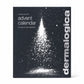 Dermalogica Premium-Adventskalender 2026 – Diese elegante Schachtel ziert ein weißer, abstrakter Weihnachtsbaum vor einem schlichten schwarzen Hintergrund und trägt den Schriftzug „24 days of skin expertise“ – damit ist sie die ideale Möglichkeit, hochwertige Hautpflegeprodukte zu entdecken und Ihre Hautpflege-Routine in dieser festlichen Jahreszeit auf ein neues Niveau zu heben.