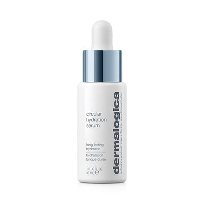 Flasche Circular Hydration Serum auf weißem Hintergrund.