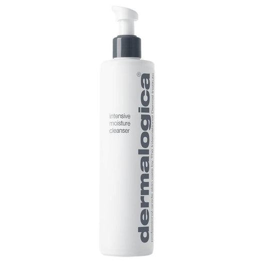  Intensive Moisture Cleanser Flasche mit Pumpspender.